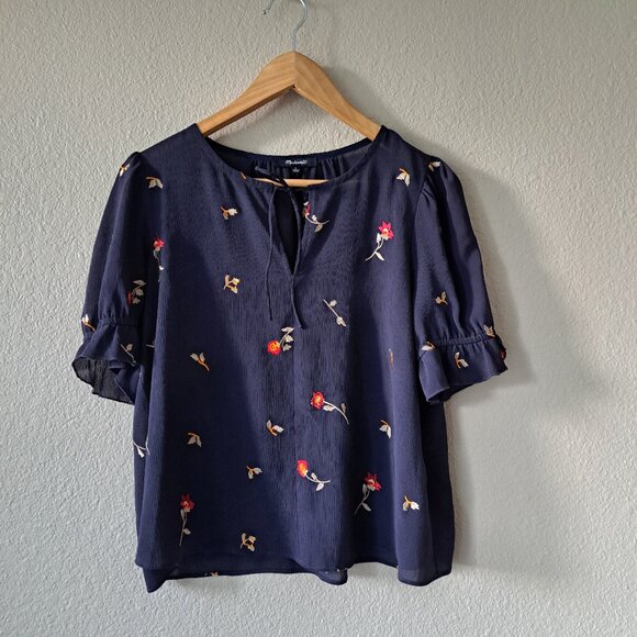 🩵Madewell Embroidered Floral Navy Women's Top Size Small - Picture 5 of 9